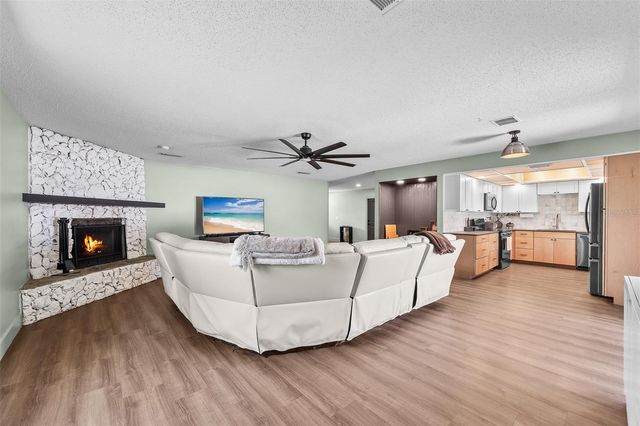 2817 YULE TREE DRIVE, Edgewater, FL 32141