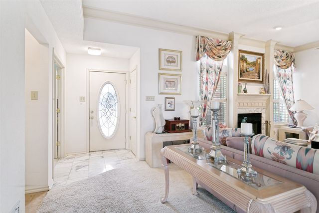 2045 Larkspur Drive, Carrollton, TX 75010