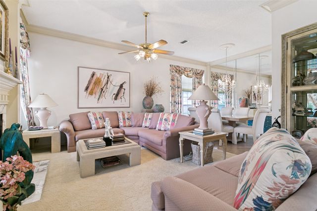 2045 Larkspur Drive, Carrollton, TX 75010