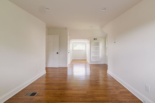 941 Inverness Ave, Nashville, TN 37204