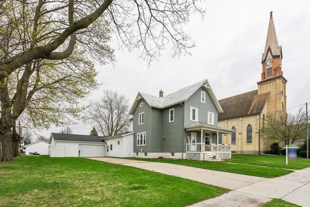 613 MENASHA STREET, Reedsville, WI 54230