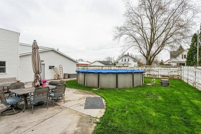 613 MENASHA STREET, Reedsville, WI 54230