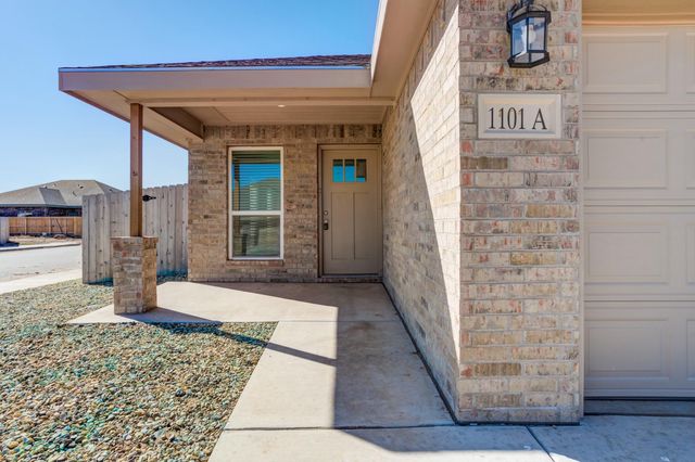 1101 N Englewood Avenue, Lubbock, TX 79416