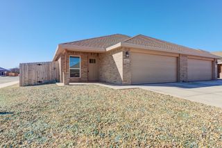 1101 N Englewood Avenue, Lubbock, TX 79416