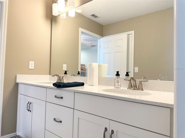 15824 MARINA BAY DRIVE, Winter Garden, FL 34787