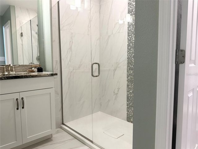 15824 MARINA BAY DRIVE, Winter Garden, FL 34787