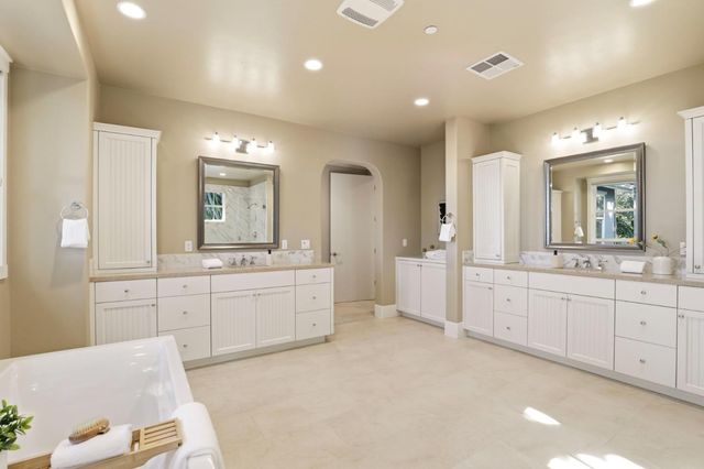 38 Liberty Hall Lane, Redwood City, CA 94062