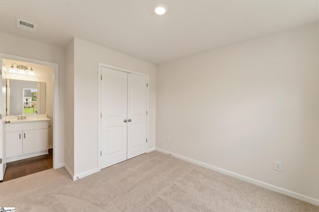 167 Cloverfield Lane, Spartanburg, SC 29303