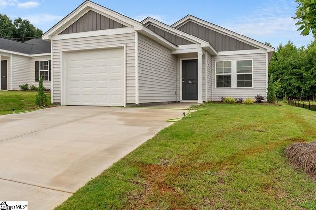 167 Cloverfield Lane, Spartanburg, SC 29303