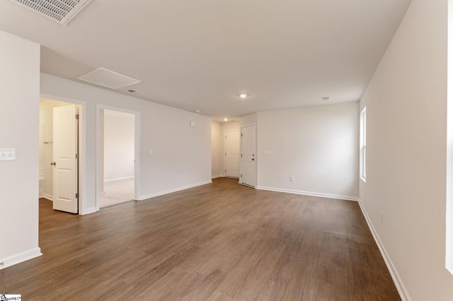 167 Cloverfield Lane, Spartanburg, SC 29303