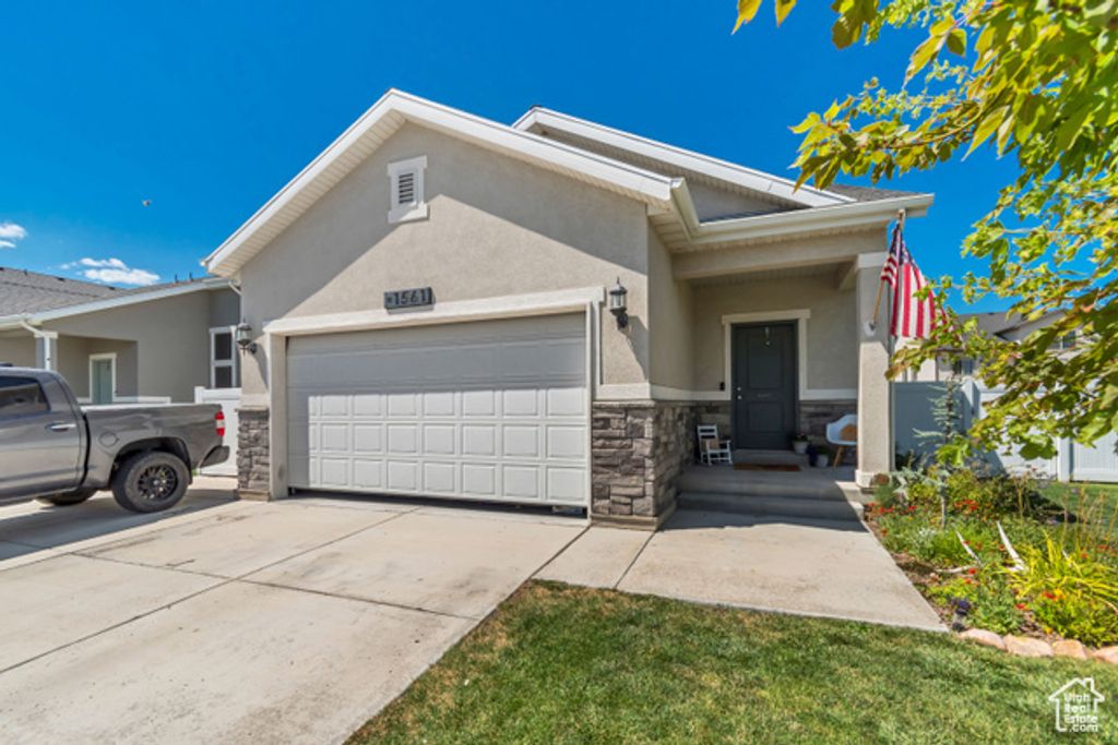 1561 E ERICKSON LN, Eagle Mountain, UT 84005