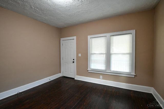 2120 Fernwood Street, Middletown, OH 45044