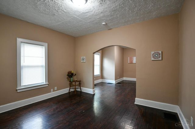 2120 Fernwood Street, Middletown, OH 45044