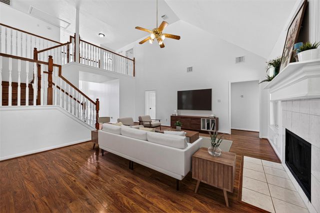13910 Sunset View Drive, Houston, TX 77083