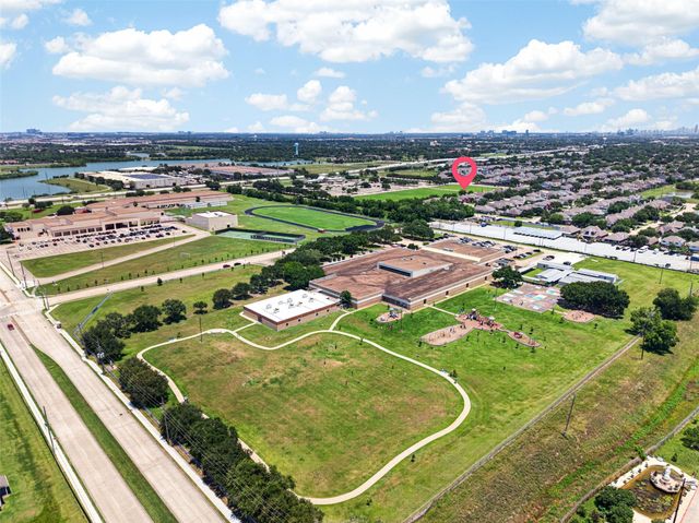 13910 Sunset View Drive, Houston, TX 77083
