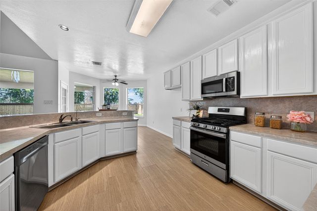 13910 Sunset View Drive, Houston, TX 77083