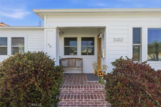 8410 Alverstone Avenue, Los Angeles, CA 90045