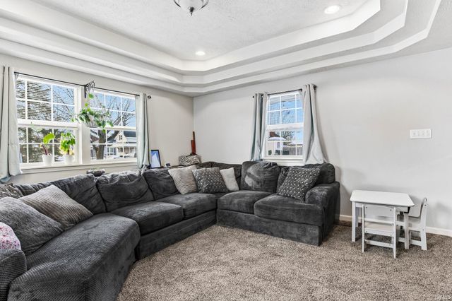 2102 Plum Street, New Castle, IN 47362