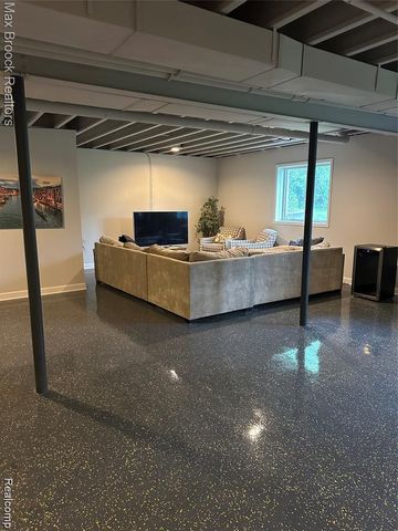 3520 Blue Heron Court, Ypsilanti, MI 48198