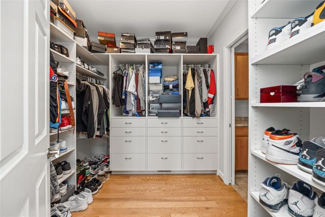 3520 Blue Heron Court, Ypsilanti, MI 48198