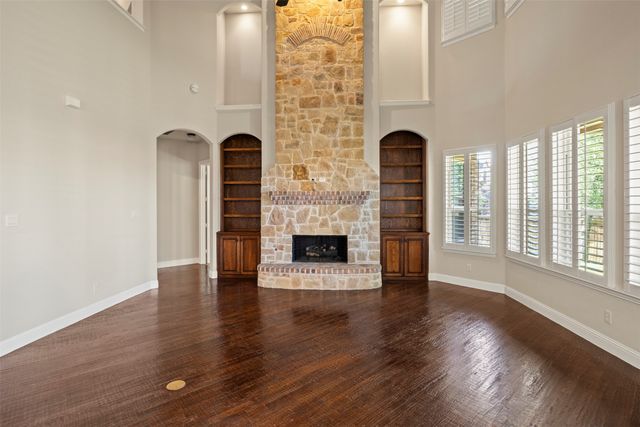 9134 Penny Lane, Lantana, TX 76226