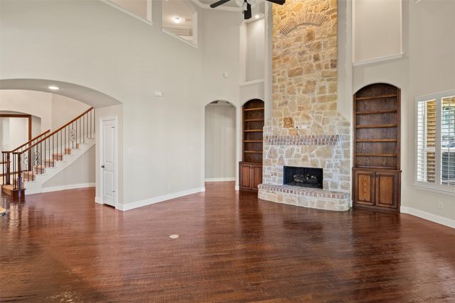 9134 Penny Lane, Lantana, TX 76226