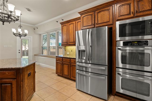 9134 Penny Lane, Lantana, TX 76226