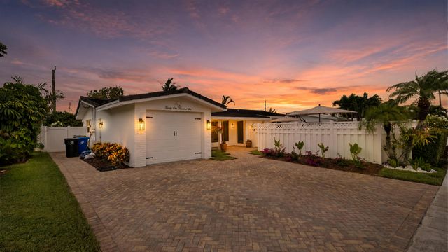 2106 NE 60TH Street, Fort Lauderdale, FL 33308