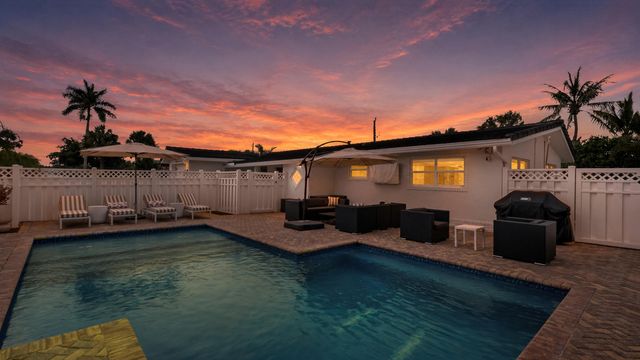 2106 NE 60TH Street, Fort Lauderdale, FL 33308