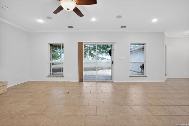 133 private road 4664, Castroville, TX 78009