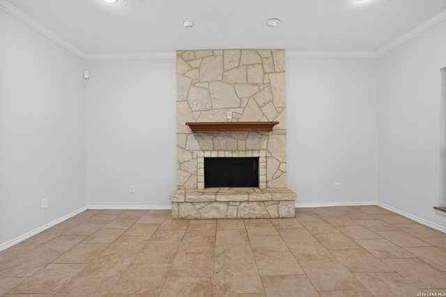 133 private road 4664, Castroville, TX 78009