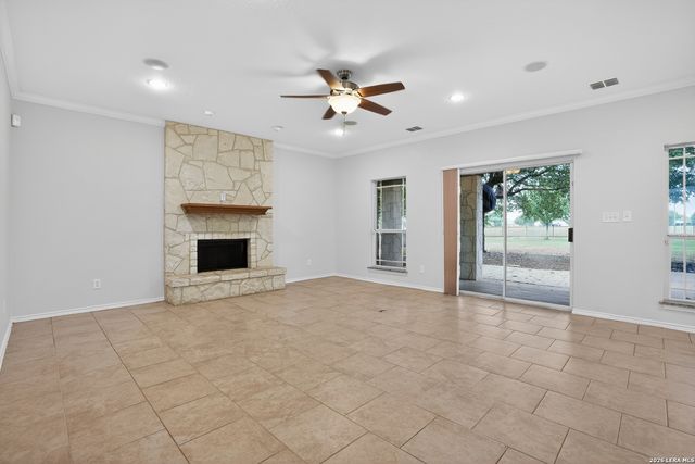 133 private road 4664, Castroville, TX 78009