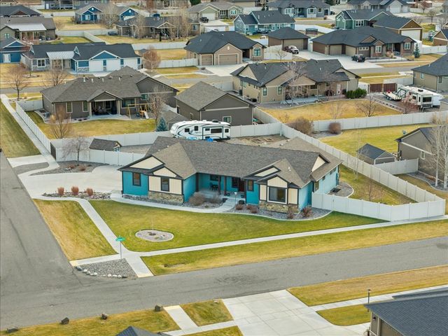 301 Feldspar WAY, Billings, MT 59106