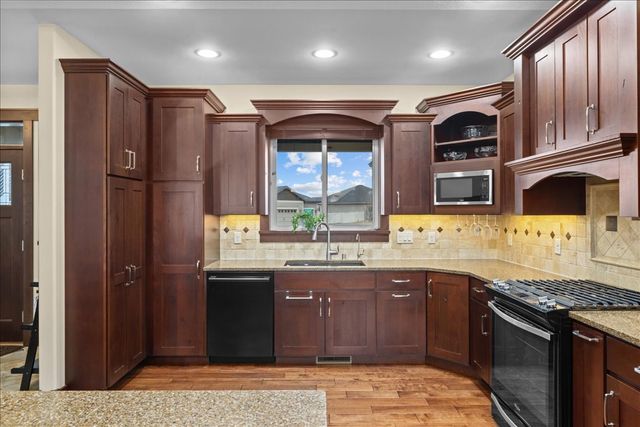 301 Feldspar WAY, Billings, MT 59106