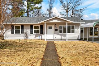 5909 Alanadale Dr, Louisville, KY 40272