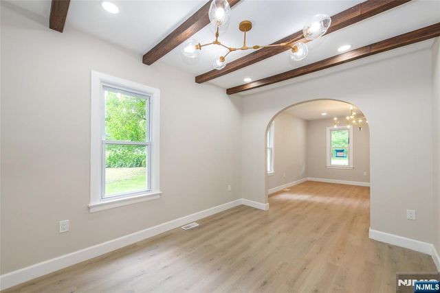 2 New Mashipacong Road, Montague, NJ 07827