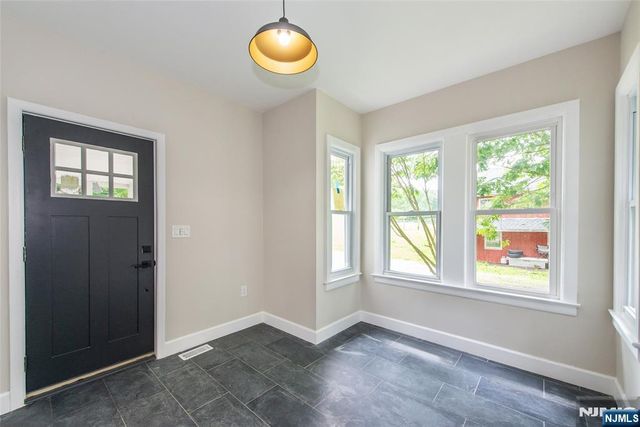 2 New Mashipacong Road, Montague, NJ 07827