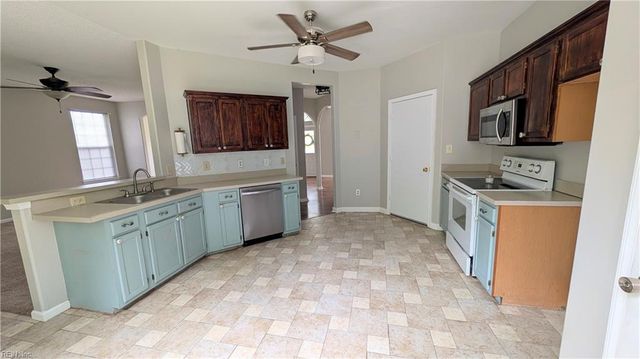 23255 Brookwood CIR, Carrollton, VA 23314