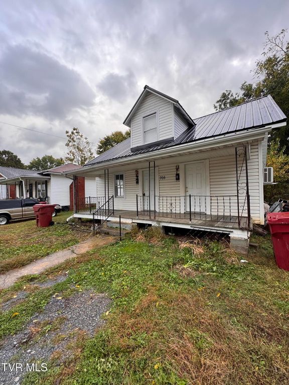 705 Lehigh Street, Johnson City, TN 37604