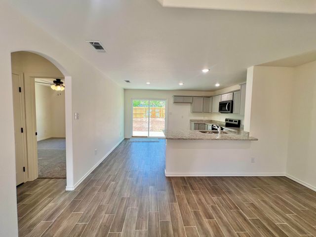 1407 Parker Street, San Angelo, TX 76901