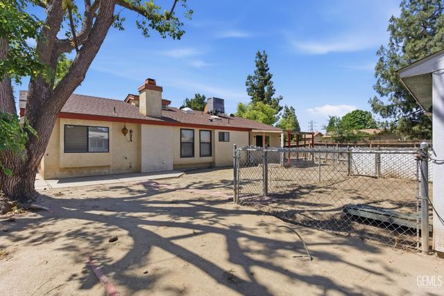 4200 Ryder Lane, Bakersfield, CA 93311