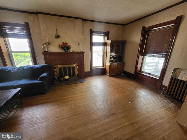 24 CHURCH ST, Mercersburg, PA 17236