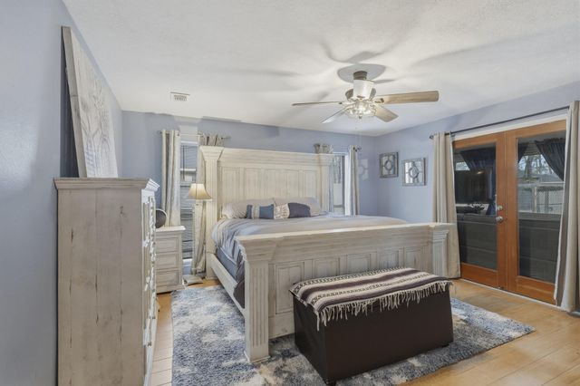 16202 Sting Ray Drive, Crosby, TX 77532