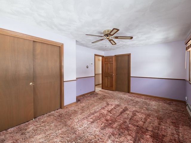 19 Greenview Dr, Plymouth, MA 02360