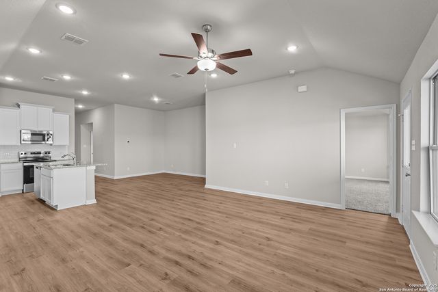 1652 Quiet Teal, New Braunfels, TX 78130