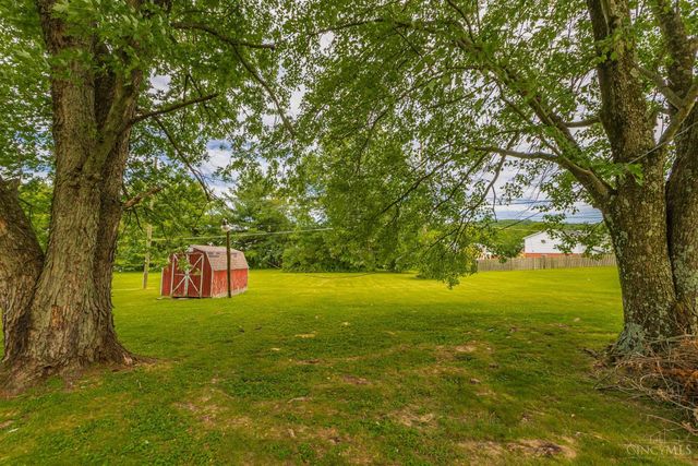 99 Newstedt Avenue, West Union, OH 45693