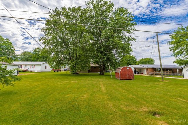 99 Newstedt Avenue, West Union, OH 45693