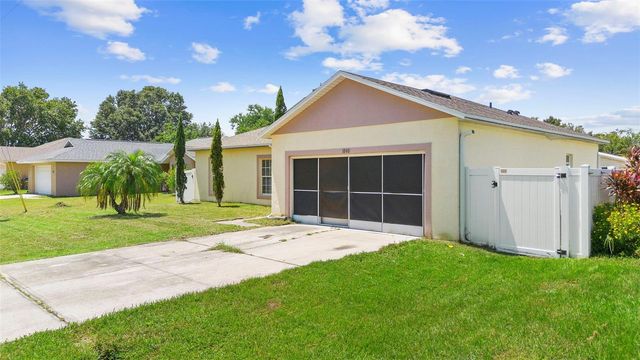 1040 CANNOCK DRIVE, Kissimmee, FL 34758