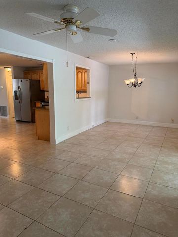 4655 Appaloosa Street, West Palm Beach, FL 33417
