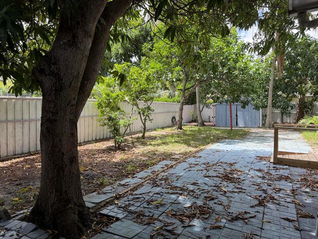 4655 Appaloosa Street, West Palm Beach, FL 33417